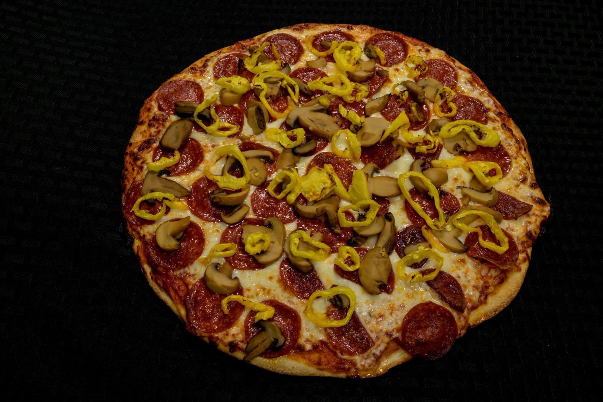 Fresh pizza from Ron’s Pizza